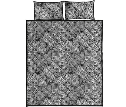 Black And White Western Flower Print Quilt Bed Set