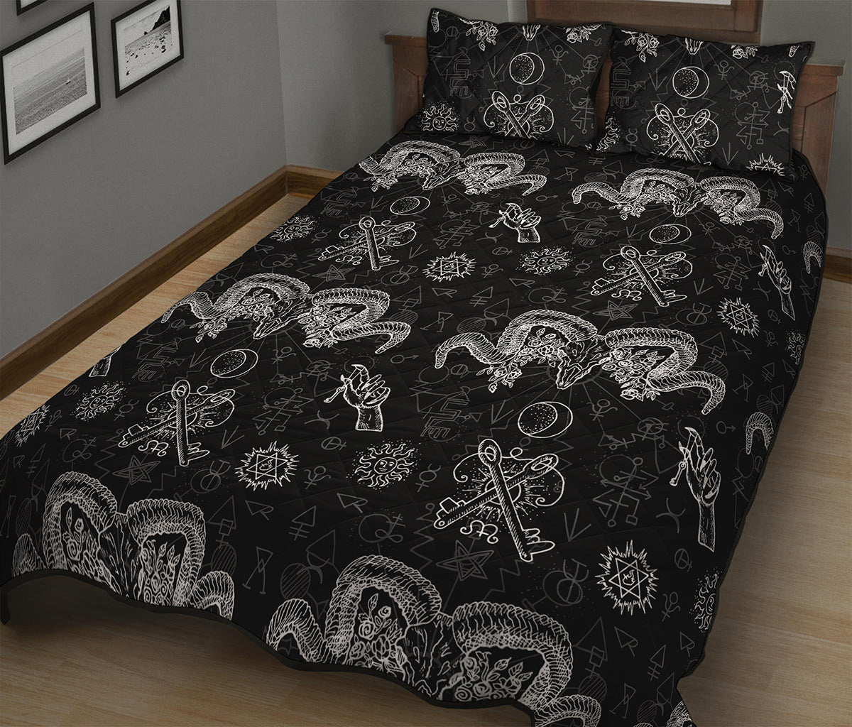 Black And White Wicca Gothic Print Quilt Bed Set