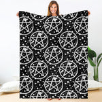 Black And White Wicca Pentagram Print Blanket