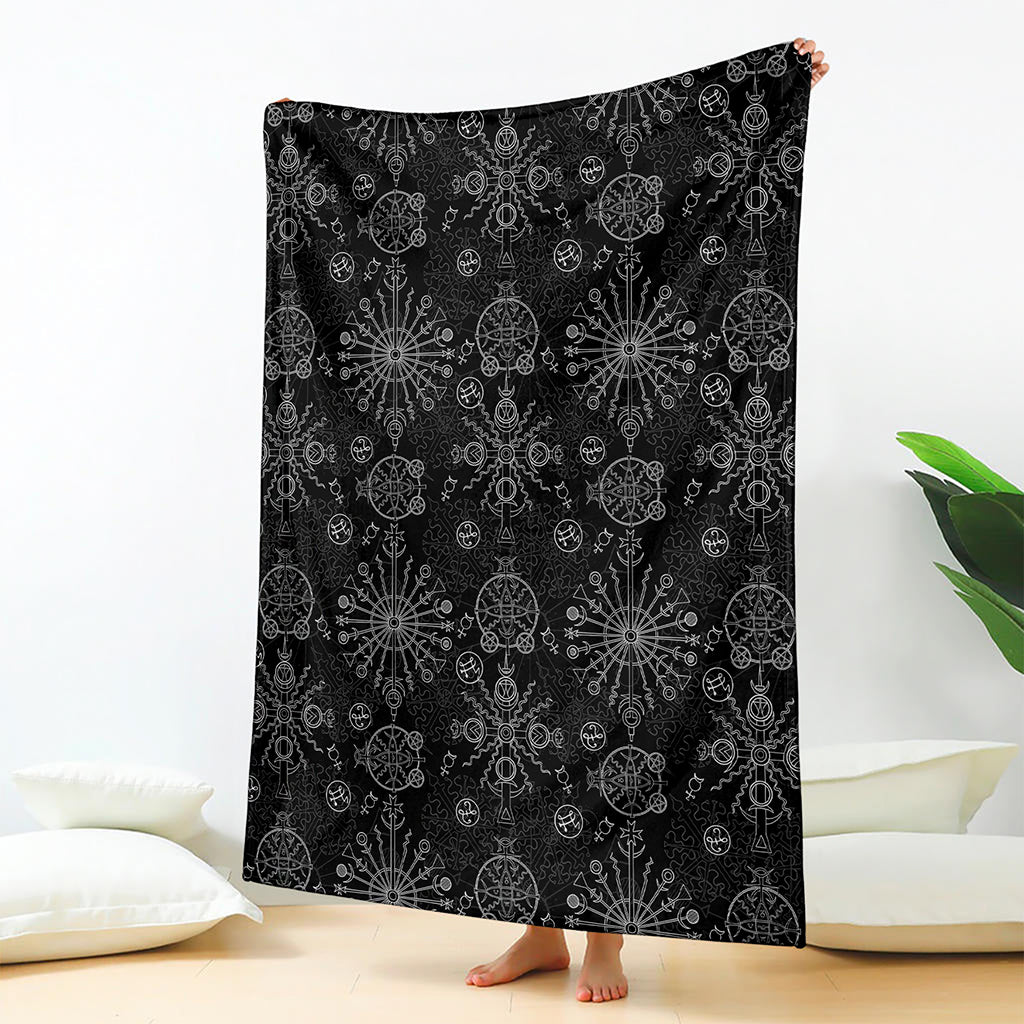 Black And White Wiccan Mystic Print Blanket