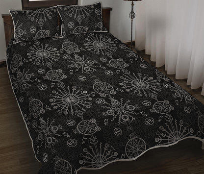 Black And White Wiccan Mystic Print Quilt Bed Set
