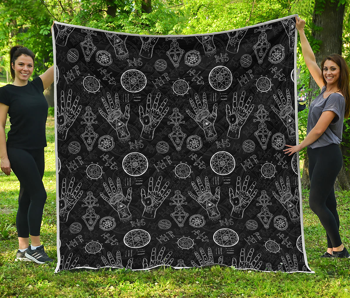 Black And White Wiccan Palmistry Print Quilt