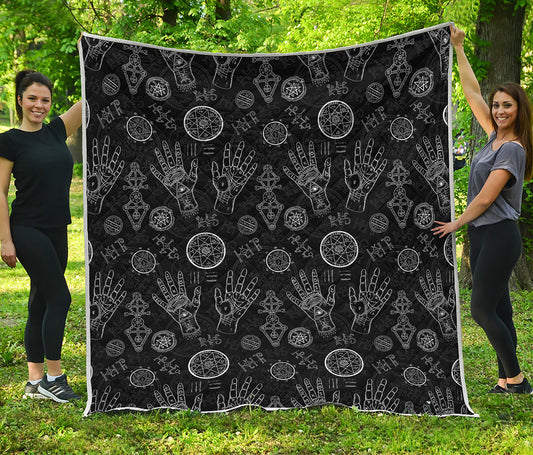 Black And White Wiccan Palmistry Print Quilt