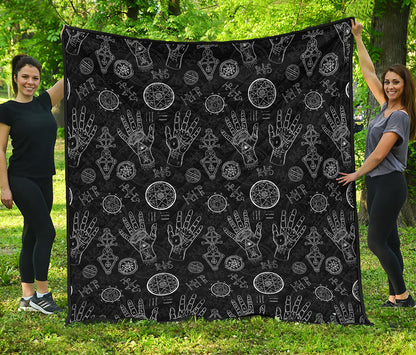 Black And White Wiccan Palmistry Print Quilt