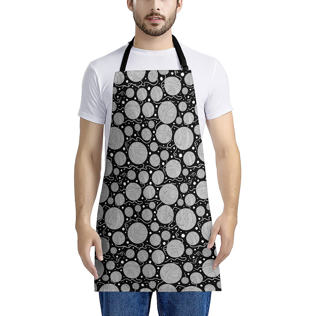 Black And White Yarn Pattern Print Apron