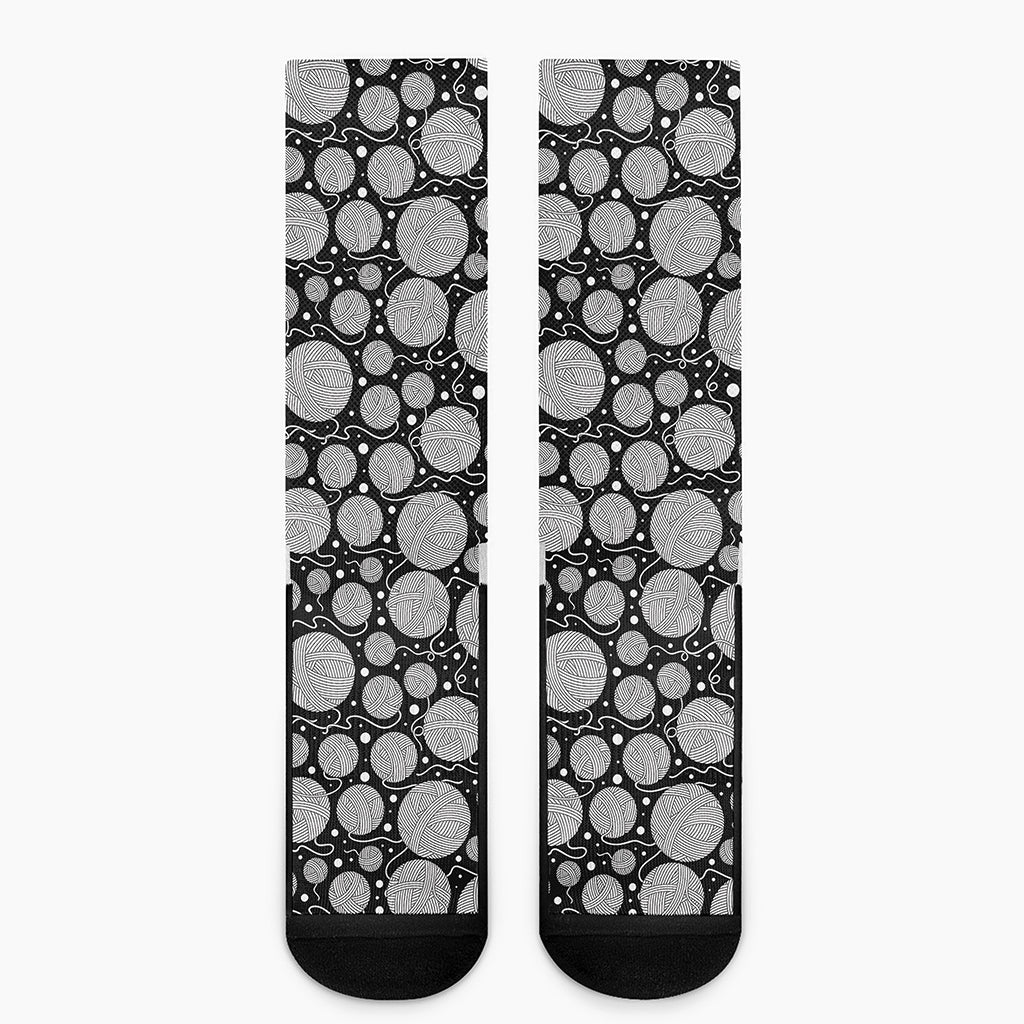 Black And White Yarn Pattern Print Crew Socks