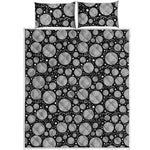 Black And White Yarn Pattern Print Quilt Bed Set