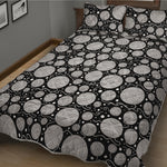 Black And White Yarn Pattern Print Quilt Bed Set