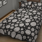 Black And White Yarn Pattern Print Quilt Bed Set