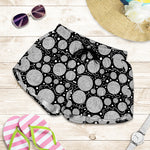 Black And White Yarn Pattern Print Women's Shorts