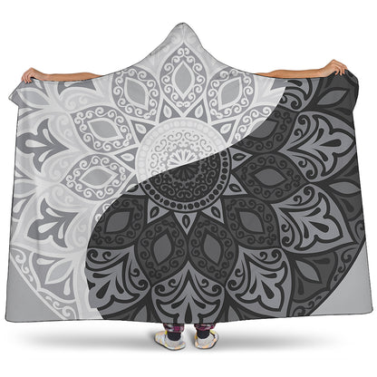 Black And White Yin Yang Mandala Print Hooded Blanket