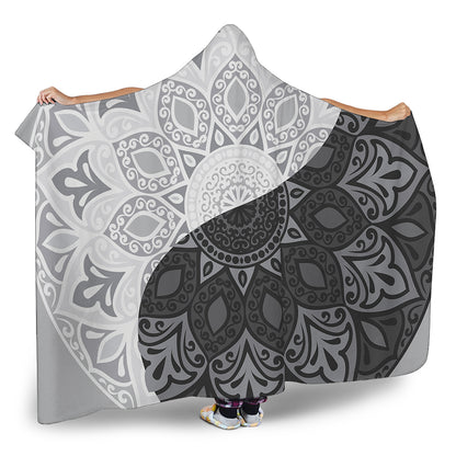 Black And White Yin Yang Mandala Print Hooded Blanket