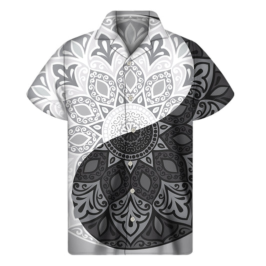 Black And White Yin Yang Mandala Print Men's Short Sleeve Shirt