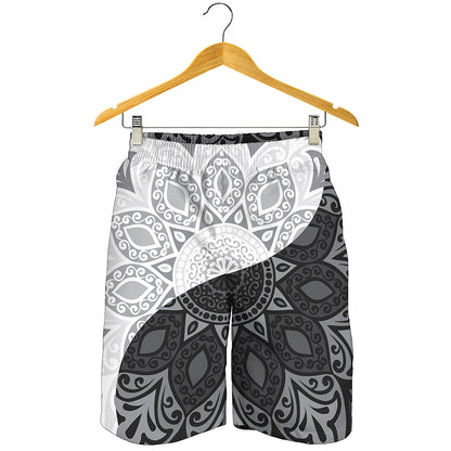 Black And White Yin Yang Mandala Print Men's Shorts