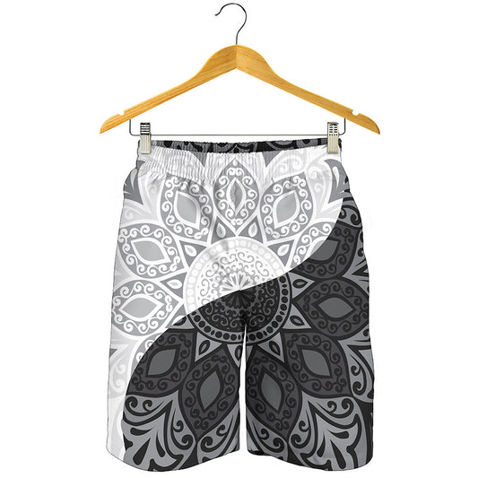 Black And White Yin Yang Mandala Print Men's Shorts