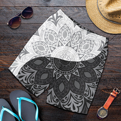Black And White Yin Yang Mandala Print Men's Shorts