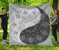 Black And White Yin Yang Mandala Print Quilt