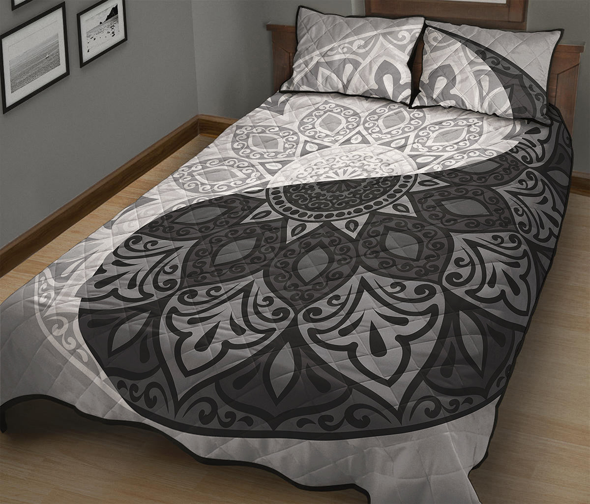 Black And White Yin Yang Mandala Print Quilt Bed Set