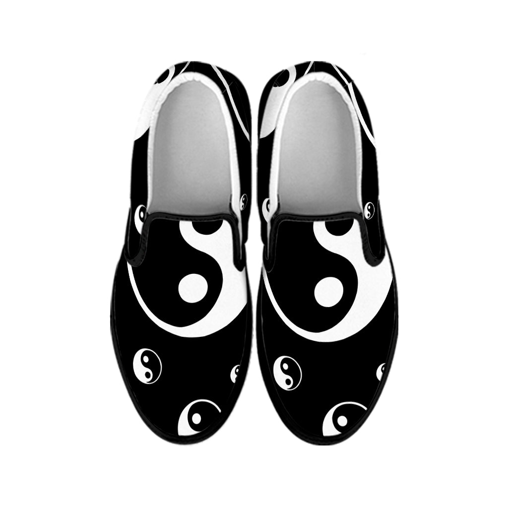 Black And White Yin Yang Pattern Print Black Slip On Shoes