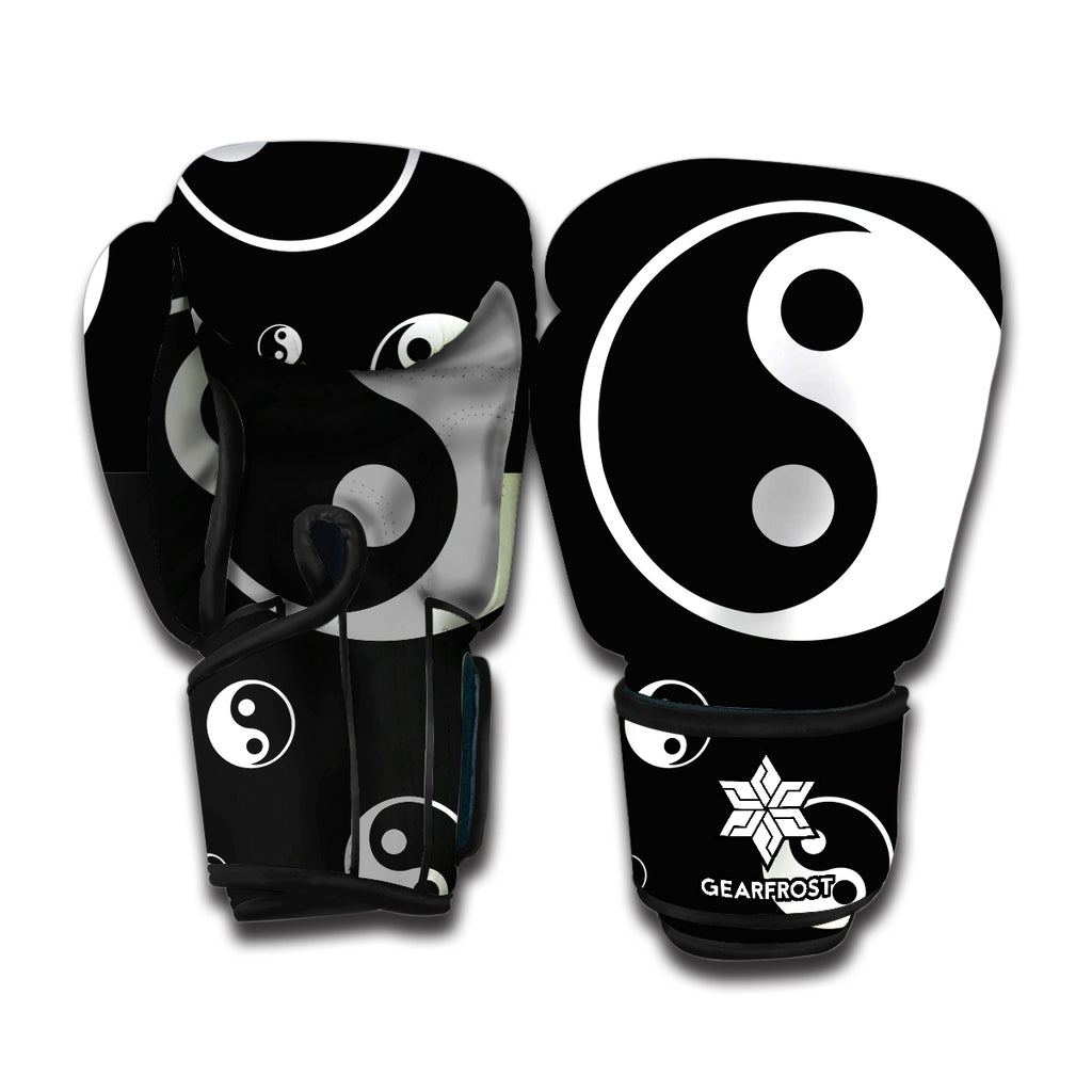 Black And White Yin Yang Pattern Print Boxing Gloves