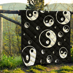 Black And White Yin Yang Pattern Print Quilt