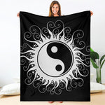 Black And White Yin Yang Sun Print Blanket