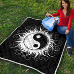 Black And White Yin Yang Sun Print Quilt