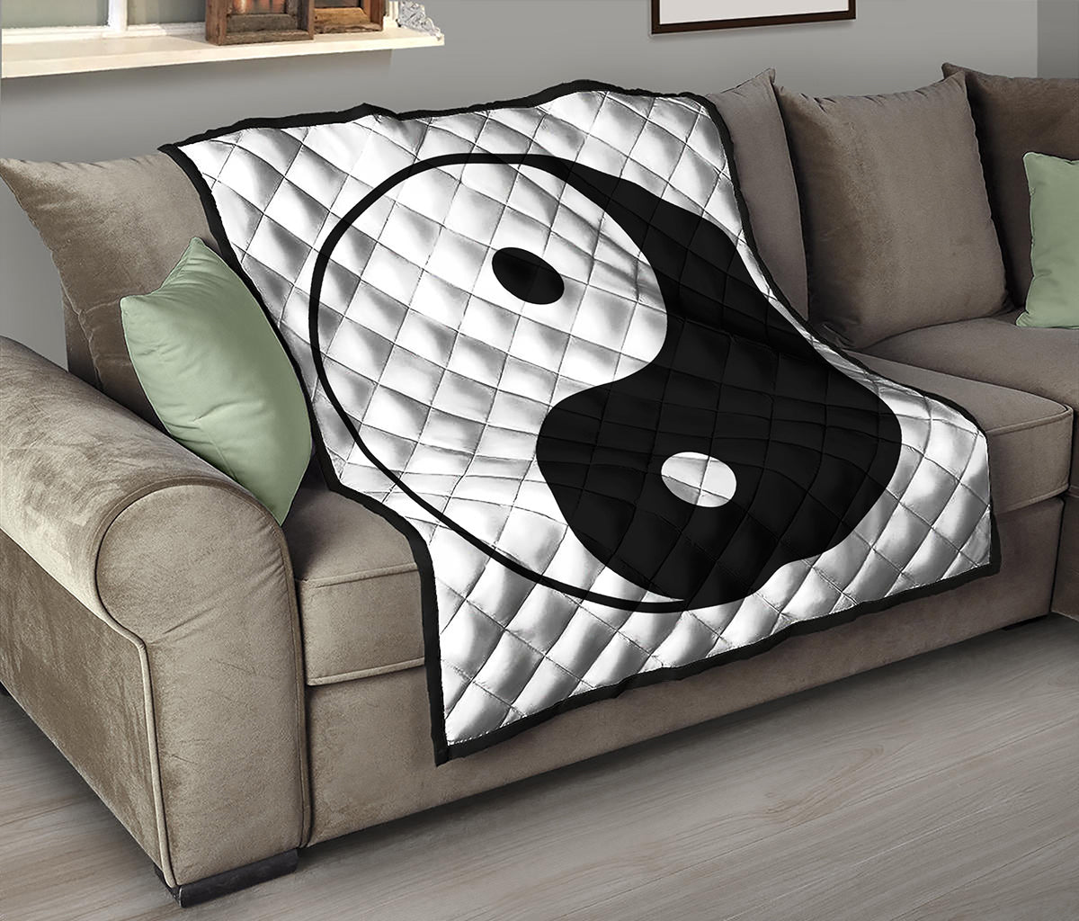 Black And White Yin Yang Symbol Print Quilt