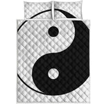Black And White Yin Yang Symbol Print Quilt Bed Set