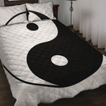 Black And White Yin Yang Symbol Print Quilt Bed Set