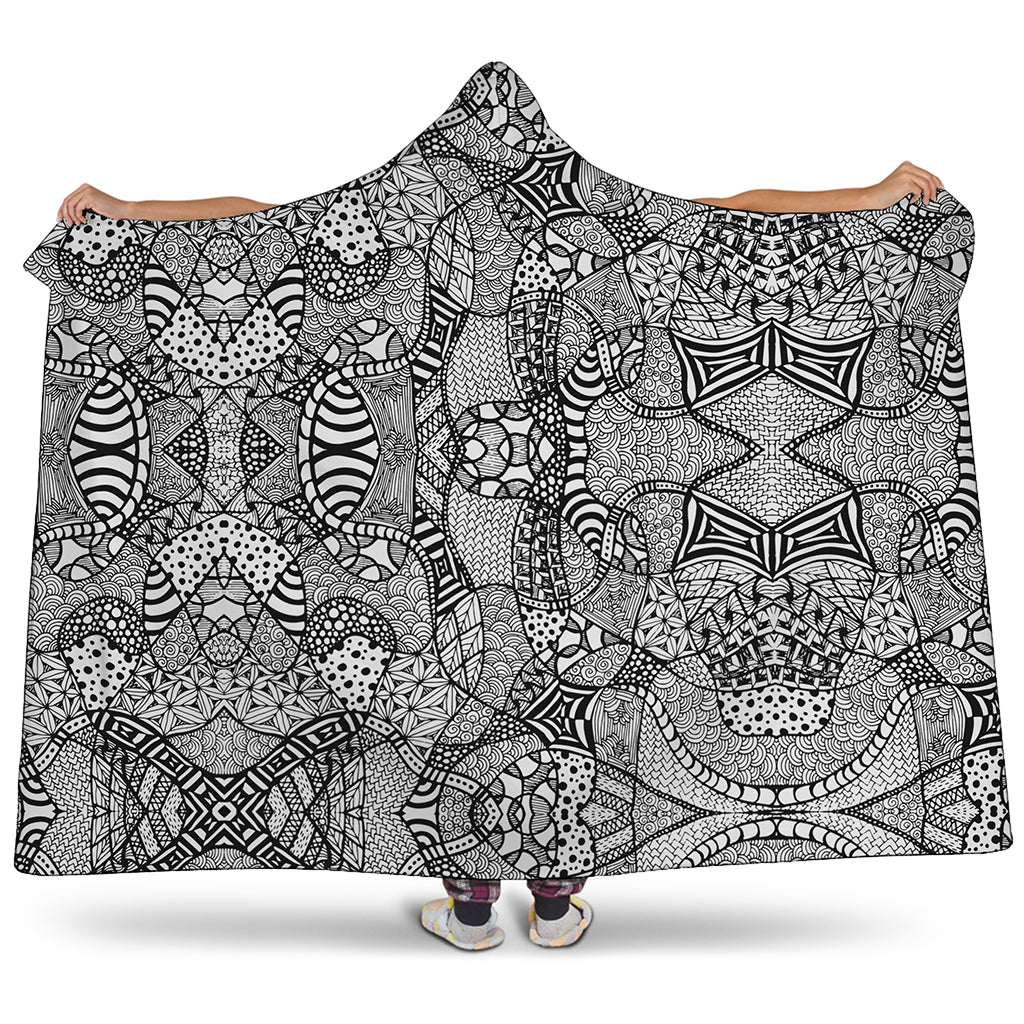Black And White Zentangle Pattern Print Hooded Blanket