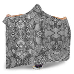 Black And White Zentangle Pattern Print Hooded Blanket