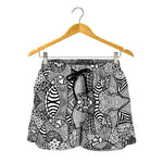 Black And White Zentangle Pattern Print Women's Shorts