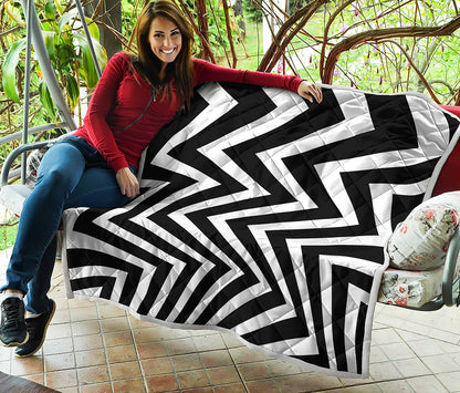 Black And White Zigzag Dazzle Print Quilt