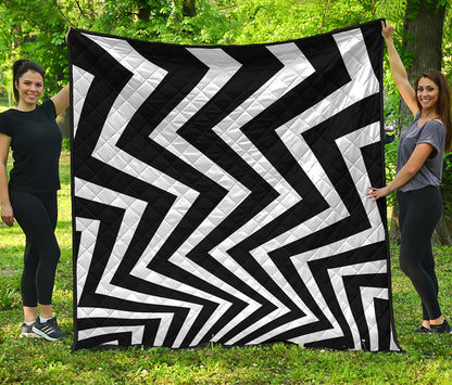 Black And White Zigzag Dazzle Print Quilt
