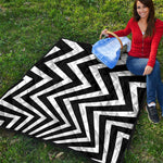 Black And White Zigzag Dazzle Print Quilt