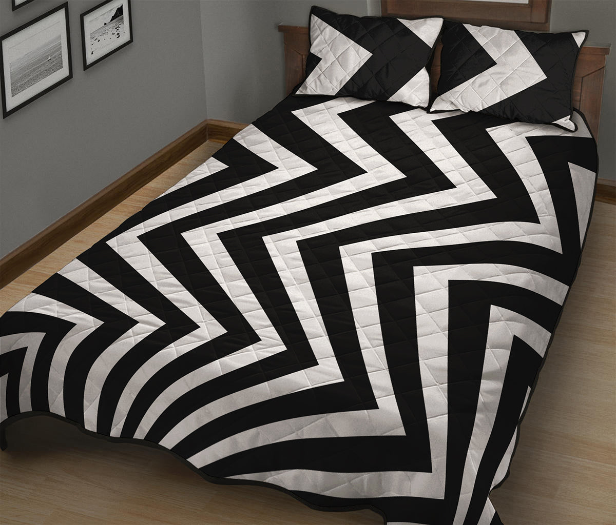 Black And White Zigzag Dazzle Print Quilt Bed Set