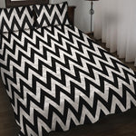 Black And White Zigzag Pattern Print Quilt Bed Set