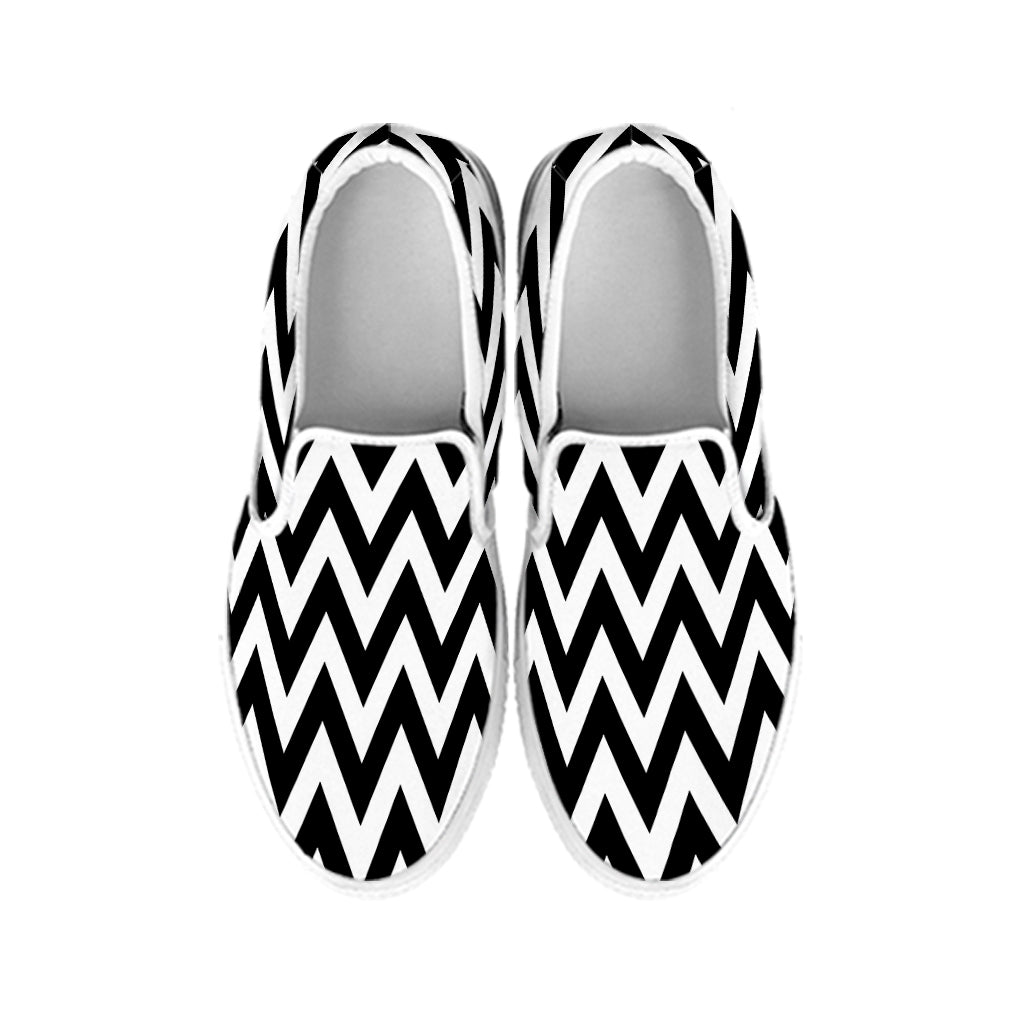 Black And White Zigzag Pattern Print White Slip On Shoes