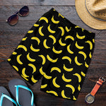 Black And Yellow Banana Pattern Print Men's Shorts