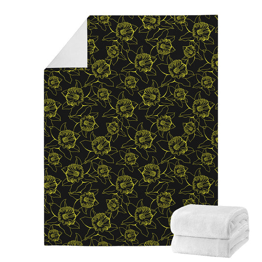 Black And Yellow Daffodil Pattern Print Blanket
