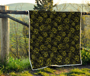 Black And Yellow Daffodil Pattern Print Quilt