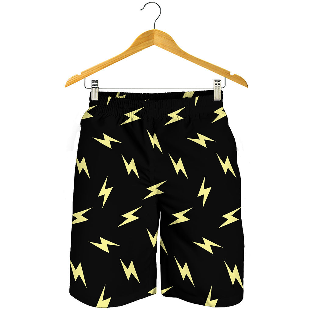 Black And Yellow Lightning Pattern Print Men's Shorts