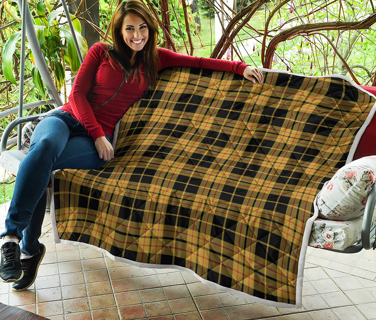 Black And Yellow Tartan Pattern Print Quilt