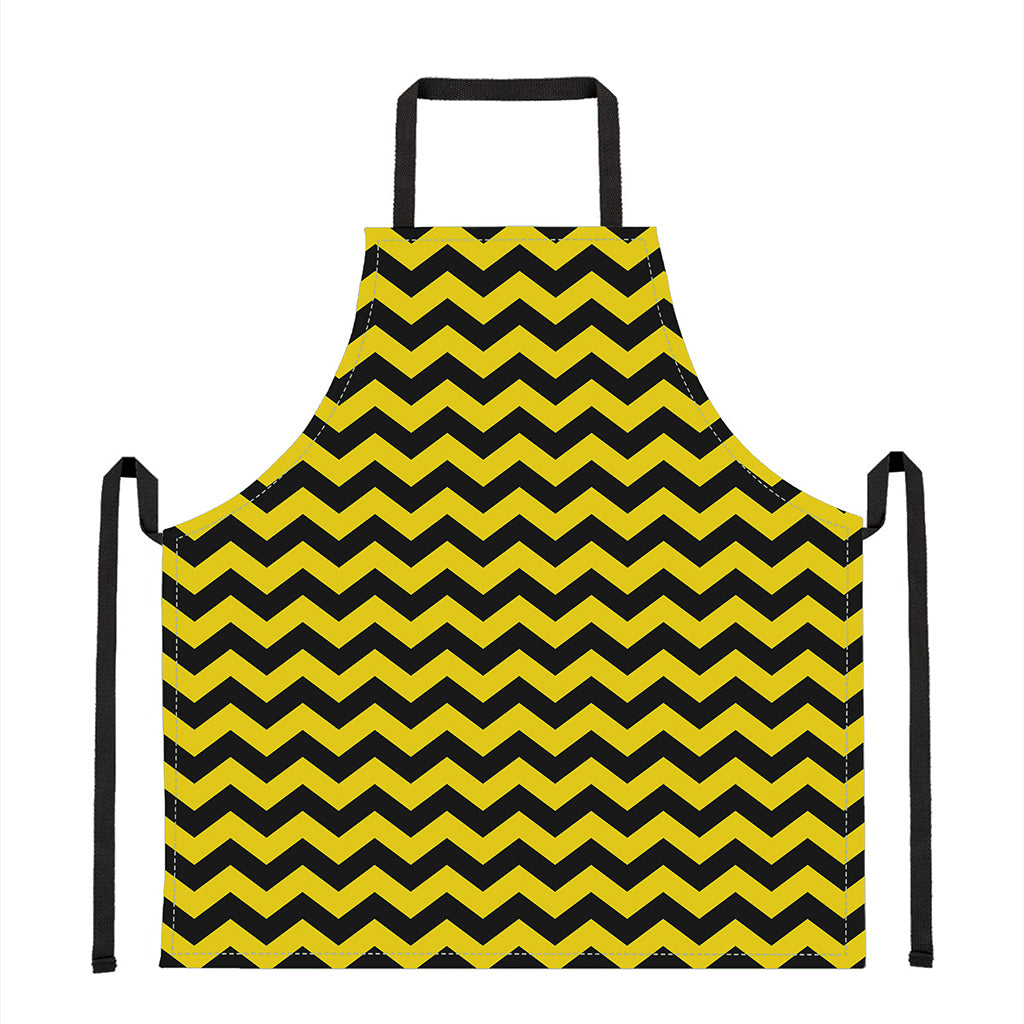 Black And Yellow Zigzag Pattern Print Apron