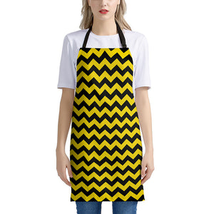 Black And Yellow Zigzag Pattern Print Apron