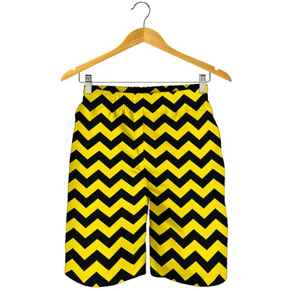 Black And Yellow Zigzag Pattern Print Men's Shorts