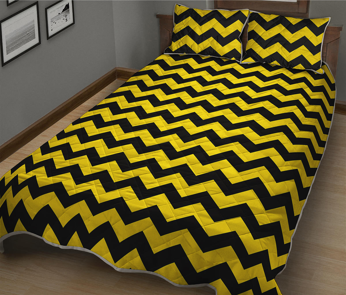 Black And Yellow Zigzag Pattern Print Quilt Bed Set