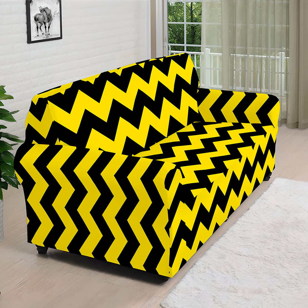 Black And Yellow Zigzag Pattern Print Sofa Cover