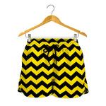 Black And Yellow Zigzag Pattern Print Women's Shorts